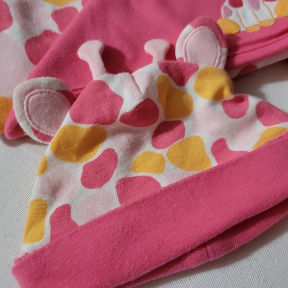 Gymboree Jolly Giraffe VGUC Blanket, NWT Outlet 0-3 Month Sleeper, Used 0-3 Hat - Picture 2 of 4